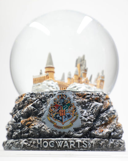 Hogwarts in Snow - Crystal Globe - Harry Potter