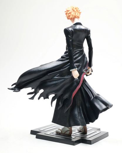 Ichigo with sword - Bleach