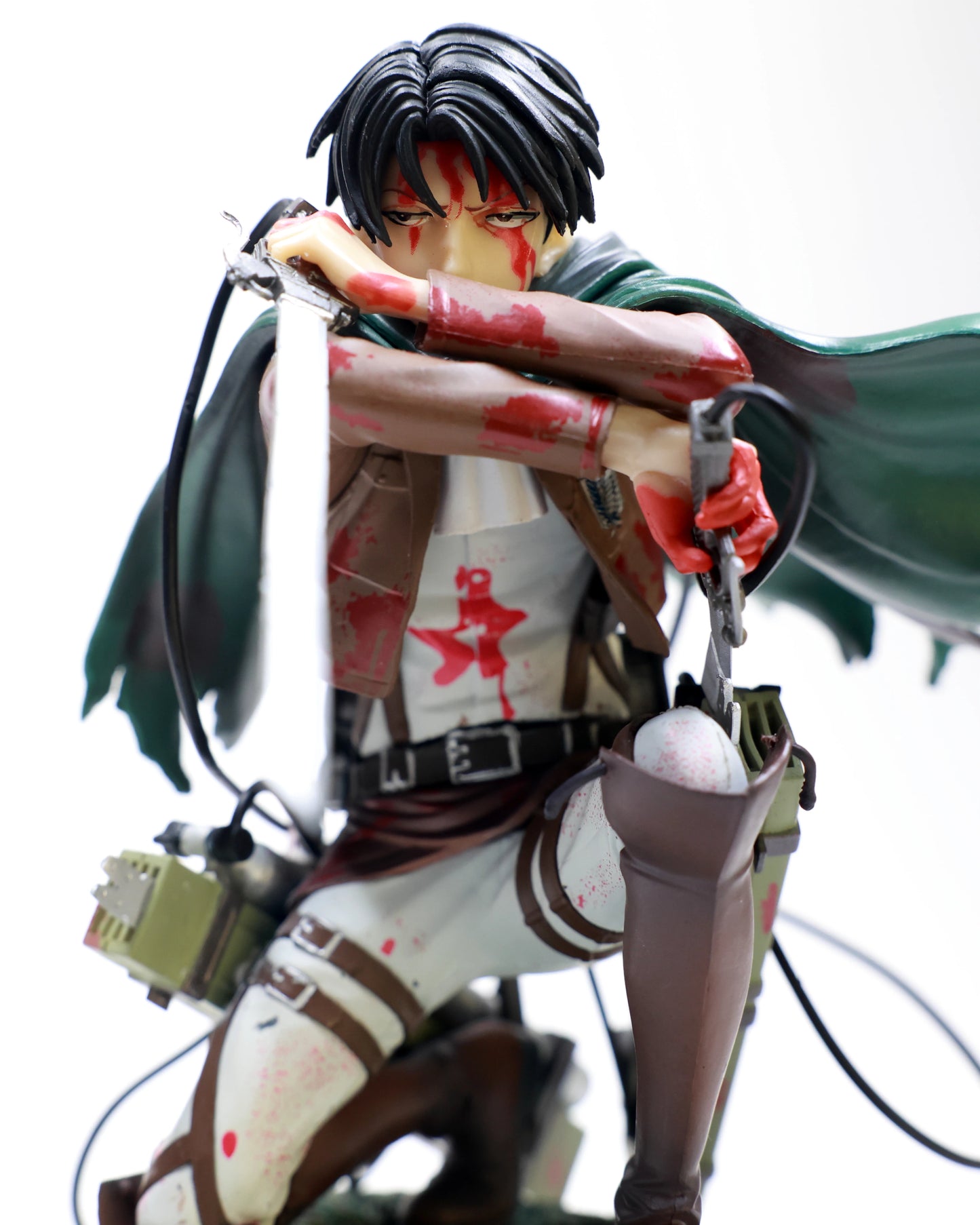 Levi squatting - Attack on Titan
