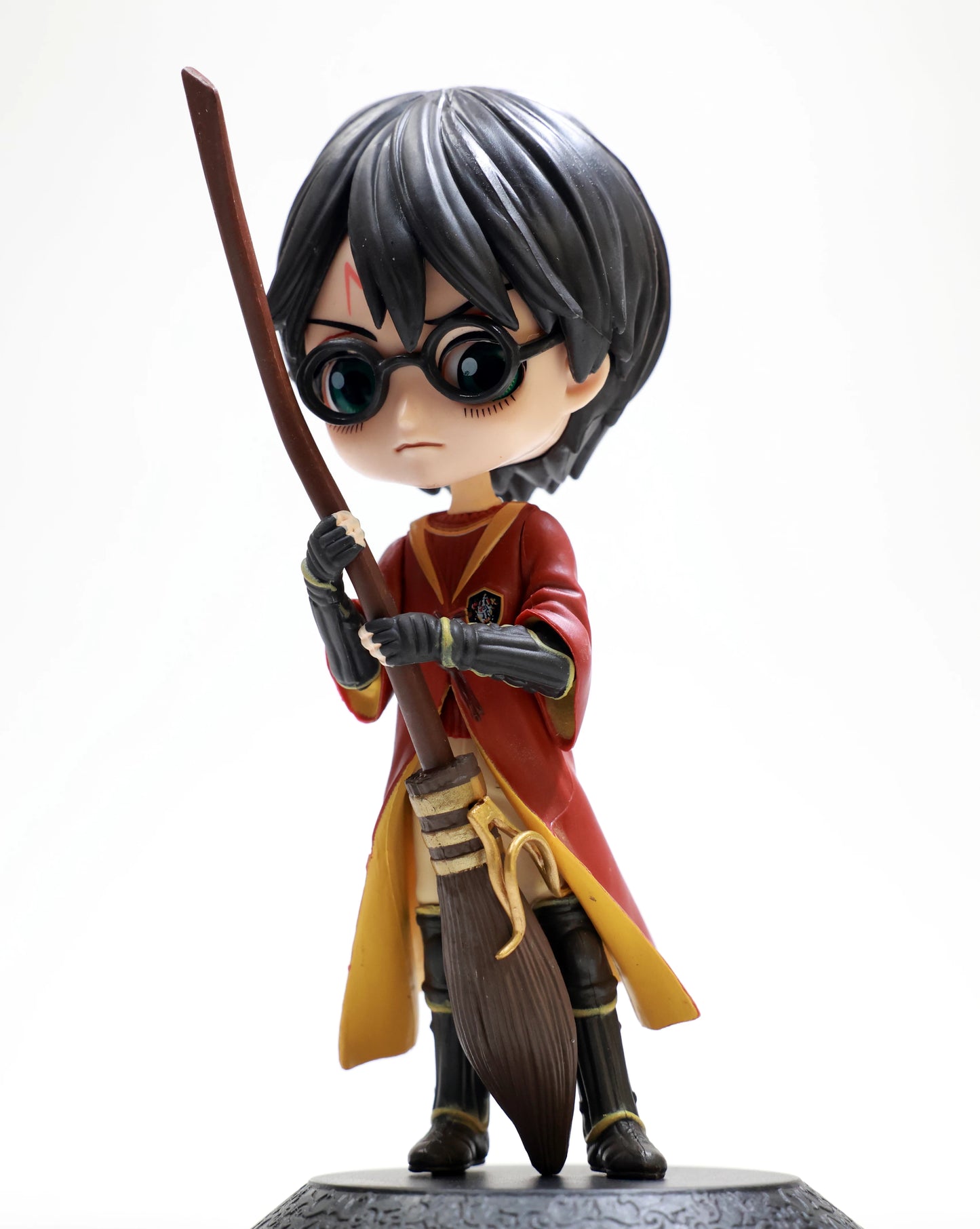 Harry Potter with Broom - QPosket