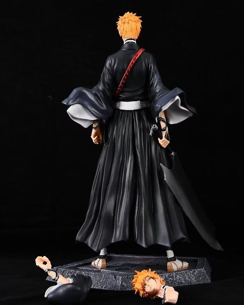 Ichigo holding sword (replaceable head and hand) - Bleach