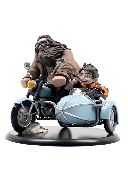 Harry & Hagrid on Magical Scooter - Harry Potter