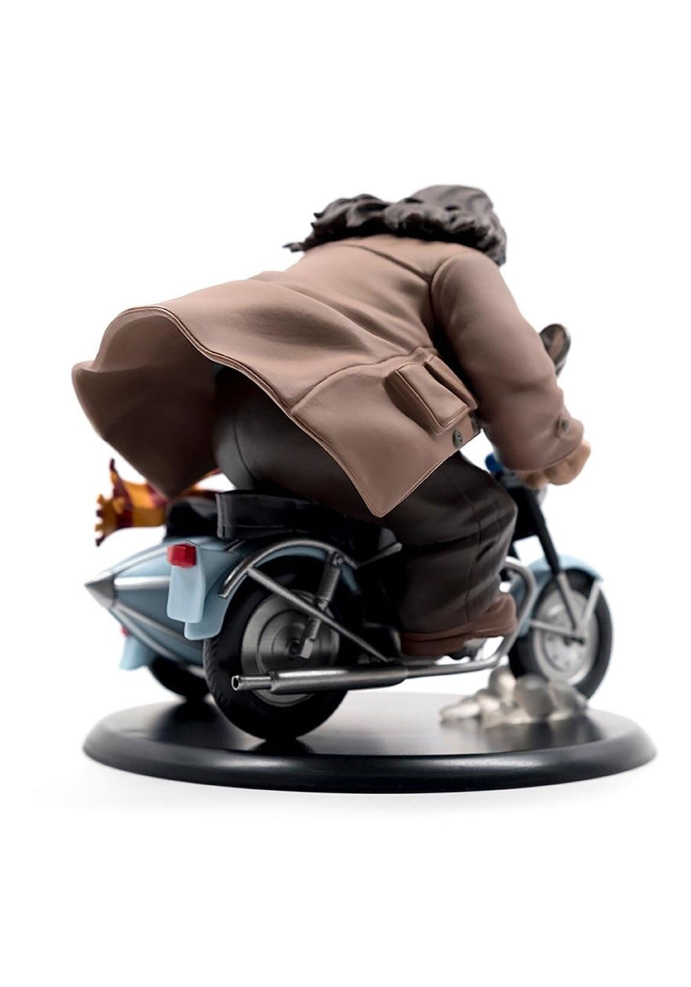 Harry & Hagrid on Magical Scooter - Harry Potter