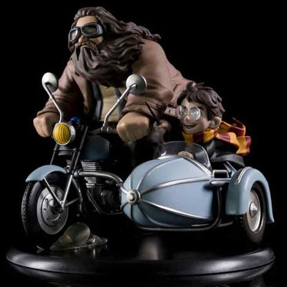 Harry & Hagrid on Magical Scooter - Harry Potter