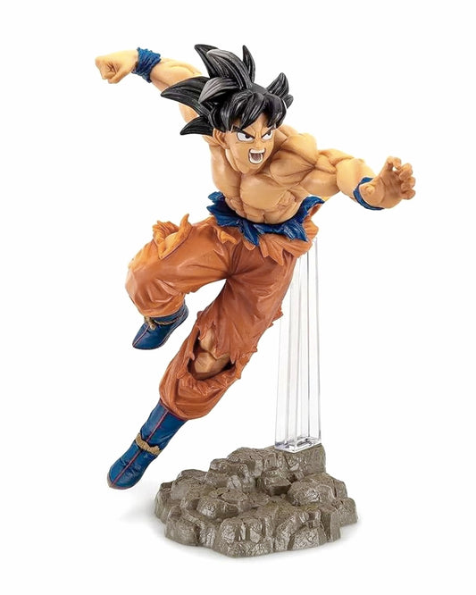 Pouncing Goku - Dragon Ball